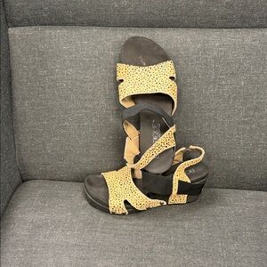 Corkys Black and Tan Wedges